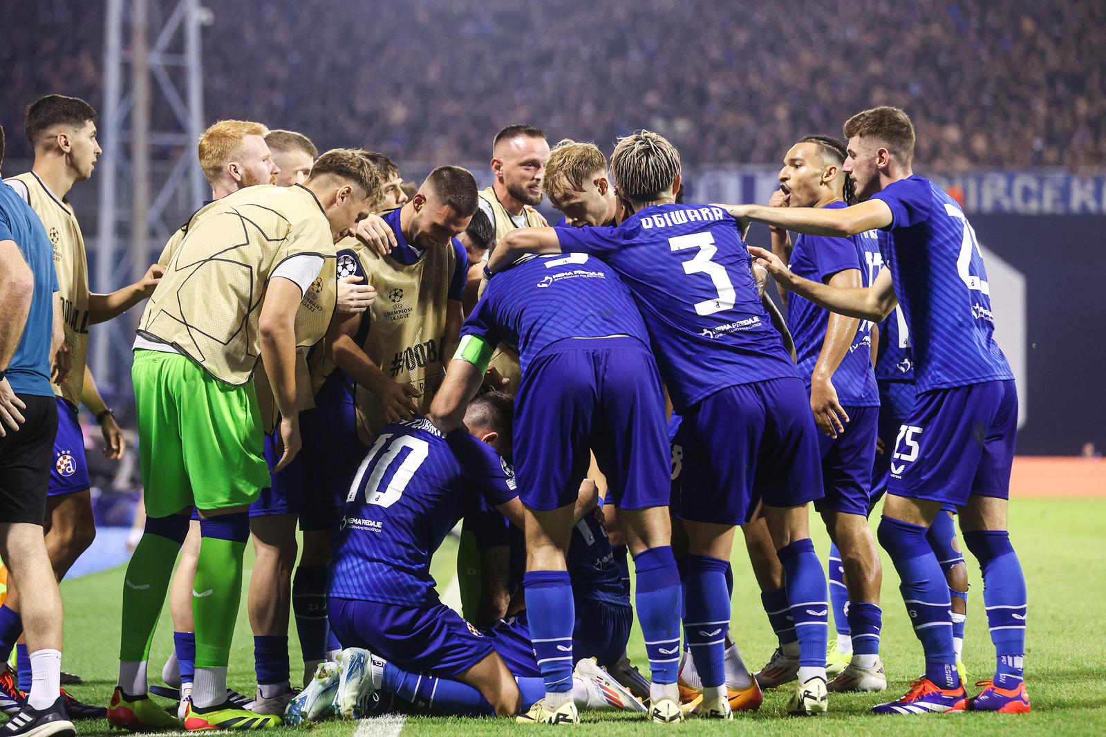 20.08.2024., stadion Maksimir, Zagreb - Prva utakmica play-offa za ulazak u UEFA Ligu prvaka, GNK Dinamo - FK Qarabag. Nogometasi Dinama slave pogodak Sandra Kulenovica za vodstvo 2:0. Photo: Luka stanzl/PIXSELL