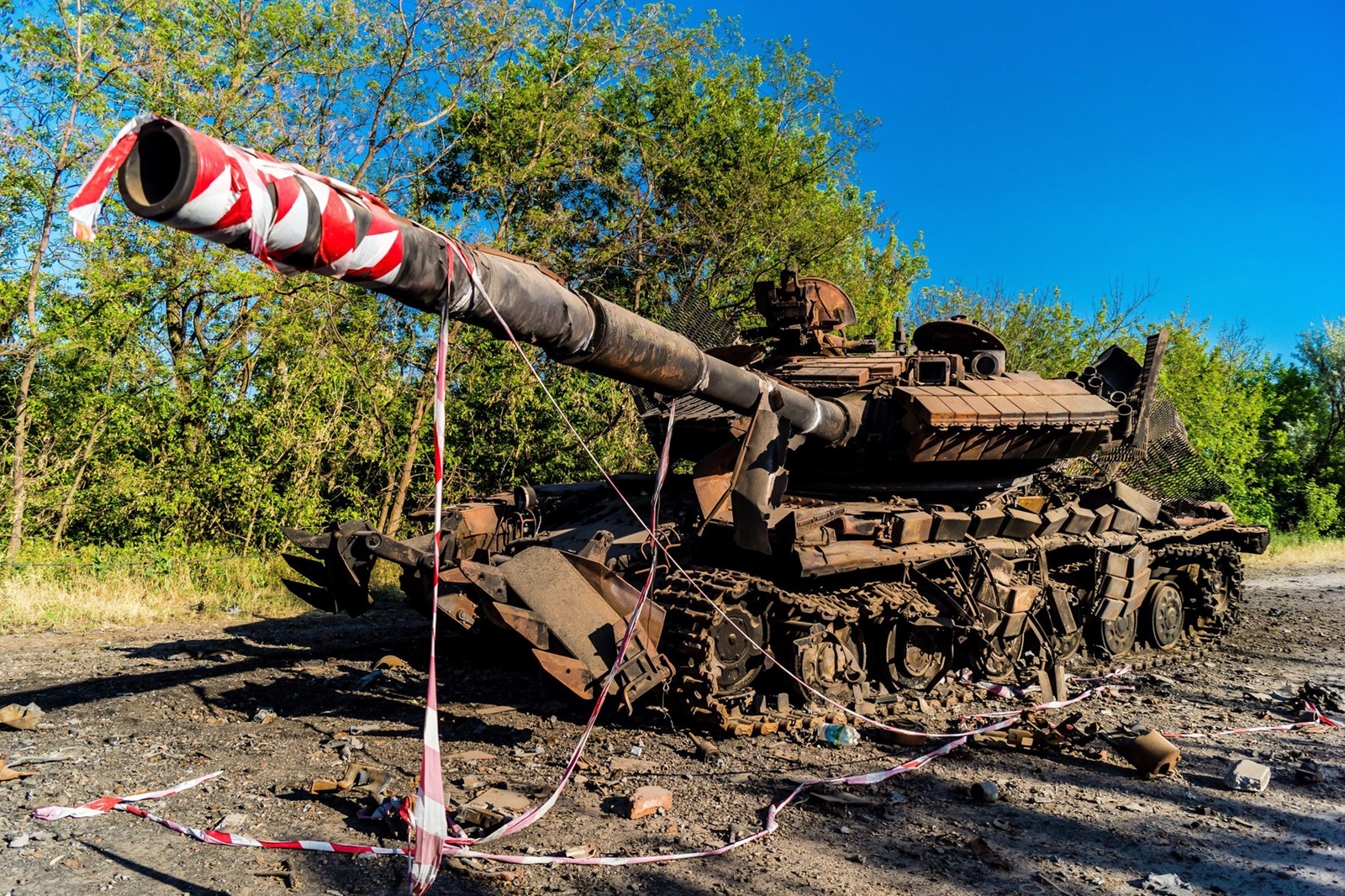 Frontline of Kharkiv, Ukraine, June 2, 2024 Russian tanks destroyed by the Ukrainian armed forces during the Russian offensive which has just taken place north of Kharkiv.,Image: 879256075, License: Royalty-free, Restrictions: Contributor country restriction: Worldwide, Worldwide.
Contributor usage restriction: Advertising and promotion, Consumer goods.
Contributor media restriction: {3BF6E5AD-1379-4FA3-80F4-693FF0E86C73}, {3BF6E5AD-1379-4FA3-80F4-693FF0E86C73}., Model Release: no, Credit line: hernandez jose maria / Alamy / Alamy / Profimedia