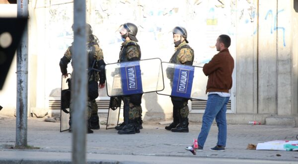 SKOPJE, NORTH MACEDONIA - FEBRUARY 26: Police take measures as protesters attempt to enter the governmental building during a protest against the verdict in Monster case in Skopje, North Macedonia on February 26, 2021. Abdulbesar Ademi / Anadolu Agency,Image: 593745907, License: Rights-managed, Restrictions: , Model Release: no, Credit line: Abdulbesar Ademi / AFP / Profimedia