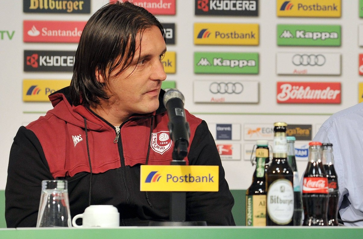 Borussia Moenchengladbach vs. FK Sarajevo --- Fussball --- Europa League --- 28.08.2014 Dzenan Uscuplic (Trainer Sarajevo), links, und Lucien Favre (Trainer Moenchengladbach), auf der Pressekonferenz, PK, Freude, halbe Figur

Borussia Moenchengladbach vs FK Sarajevo Football Europe League 28 08 2014 Dzenan  team manager Sarajevo left and Lucien Favre team manager Moenchengladbach on the Press conference press conference happiness Halbe Figure,Image: 693060333, License: Rights-managed, Restrictions: , Model Release: no, Credit line: imago sportfotodienst / imago sportfotodienst / Profimedia