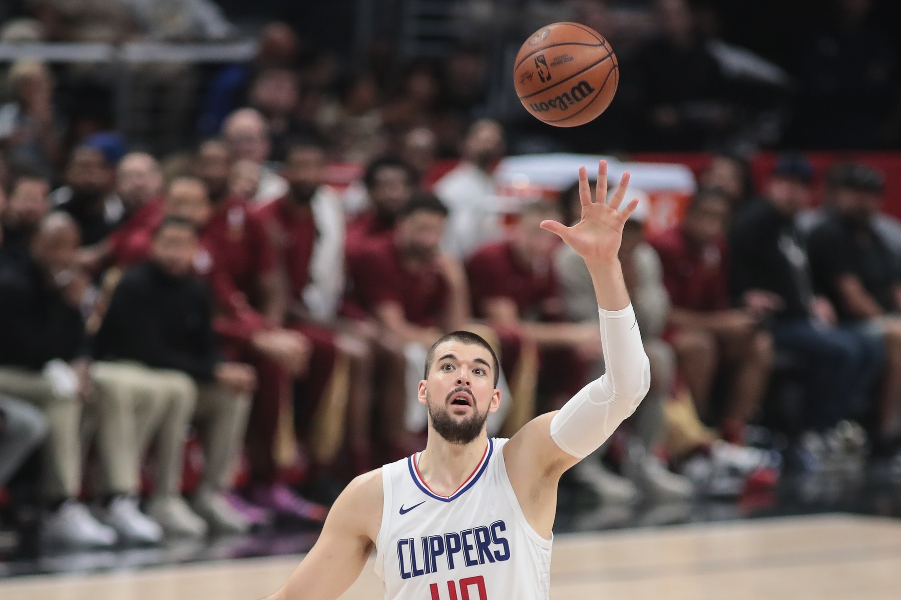 LOS ANGELES, CA - APRIL7: LA Clippers center Ivica Zubac (40) awaits the ball during the Cleveland Cavaliers vs LA Clippers game on April 07, 2024, at Crypto.com Arena in Los Angeles, CA.,Image: 863202988, License: Rights-managed, Restrictions: FOR EDITORIAL USE ONLY. Icon Sportswire reserves the right to pursue unauthorized users of this image. If you violate our intellectual property you may be liable for: actual damages, loss of income, and profits you derive from the use of this image, and, where appropriate, the costs of collection and/or statutory damages up to $150,000 (USD)., Model Release: no, Credit line: Jevone Moore/Icon Sportswire / Newscom / Profimedia