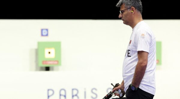 Turkey's Yusuf Dikec competes in the shooting 10m air pistol mixed team gold medal match during the Paris 2024 Olympic Games at Chateauroux Shooting Centre on July 30, 2024.,Image: 894045051, License: Rights-managed, Restrictions: , Model Release: no, Credit line: Alain JOCARD / AFP / Profimedia