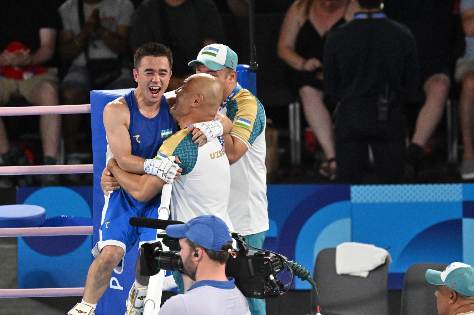 Le boxeur Billal Bennama décroche l’argent en poids mouche (- 51 kg) lors des jeux olympiques Paris 2024 (JO 2024) le 8 août 2024. © Frédéric Chambert / Panoramic / Bestimage Bilal Bennama vs Hasanboy Dusmatov, men’s boxing final during the Olympic Games Paris 2024,Image: 897250970, License: Rights-managed, Restrictions: , Model Release: no, Credit line: Frédéric Chambert / Panoramic / Bestimage / Profimedia