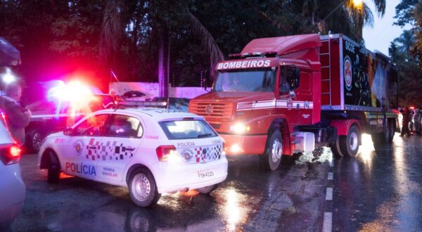 SAO PAULO, BRAZIL - AUGUST 09: a fire department truck in seen on the site of an airplane crash in Vinhedo, city located approximately 100km of Sao Paulo, Brazil on August 9, 2024. An airplane model ATR-72 from VoePass has crashed this Friday, the plane departed from Cascavel and was supposed to land at Guarulhos airport. Ettore Chiereguini / Anadolu/ABACAPRESS.COM