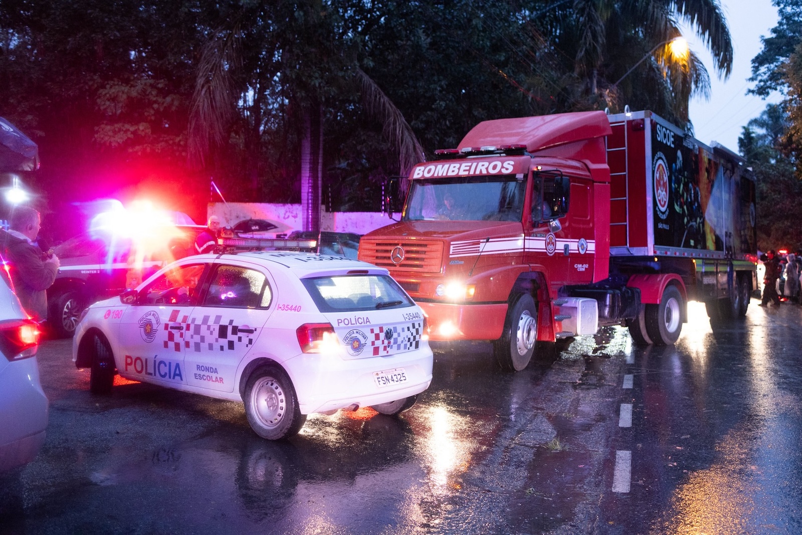 SAO PAULO, BRAZIL - AUGUST 09: a fire department truck in seen on the site of an airplane crash in Vinhedo, city located approximately 100km of Sao Paulo, Brazil on August 9, 2024. An airplane model ATR-72 from VoePass has crashed this Friday, the plane departed from Cascavel and was supposed to land at Guarulhos airport. Ettore Chiereguini / Anadolu/ABACAPRESS.COM