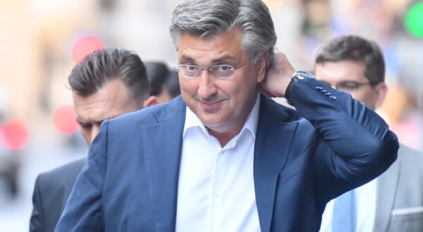 03.09.2024., Zagreb - Predsjednik Vlade RH i predsjednik HDZ-a Andrej Plenkovic dolazi na sjednicu Predsjednistva HDZ-a u prostorije Gradskog odbora HDZ-a u Gundulicevoj ulici. Photo: Josip Mikacic/PIXSELL