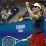 epa11579142 Donna Vekic of Croatia reacts after winning a point against Qinwen Zheng of China during their fourth round match at the US Open Tennis Championships at the USTA Billie Jean King National Tennis Center in Flushing Meadows, New York, USA, 01 September 2024. The US Open tournament runs from 26 August through 08 September.  EPA/JOHN G. MABANGLO