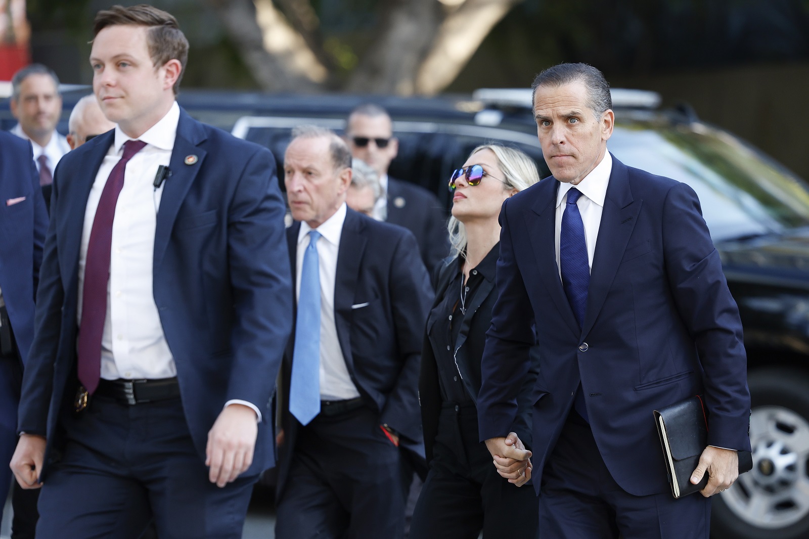 epa11587251 Hunter Biden (R) arrives to the First Street US Courthouse in Los Angeles, California, USA, 05 September 2024. Hunter Biden is facing nine charges of failing to file four years worth of taxes on time to avoid paying at least 1.4 million USD in taxes, while making millions of dollars from foreign business entities.  EPA/CAROLINE BREHMAN