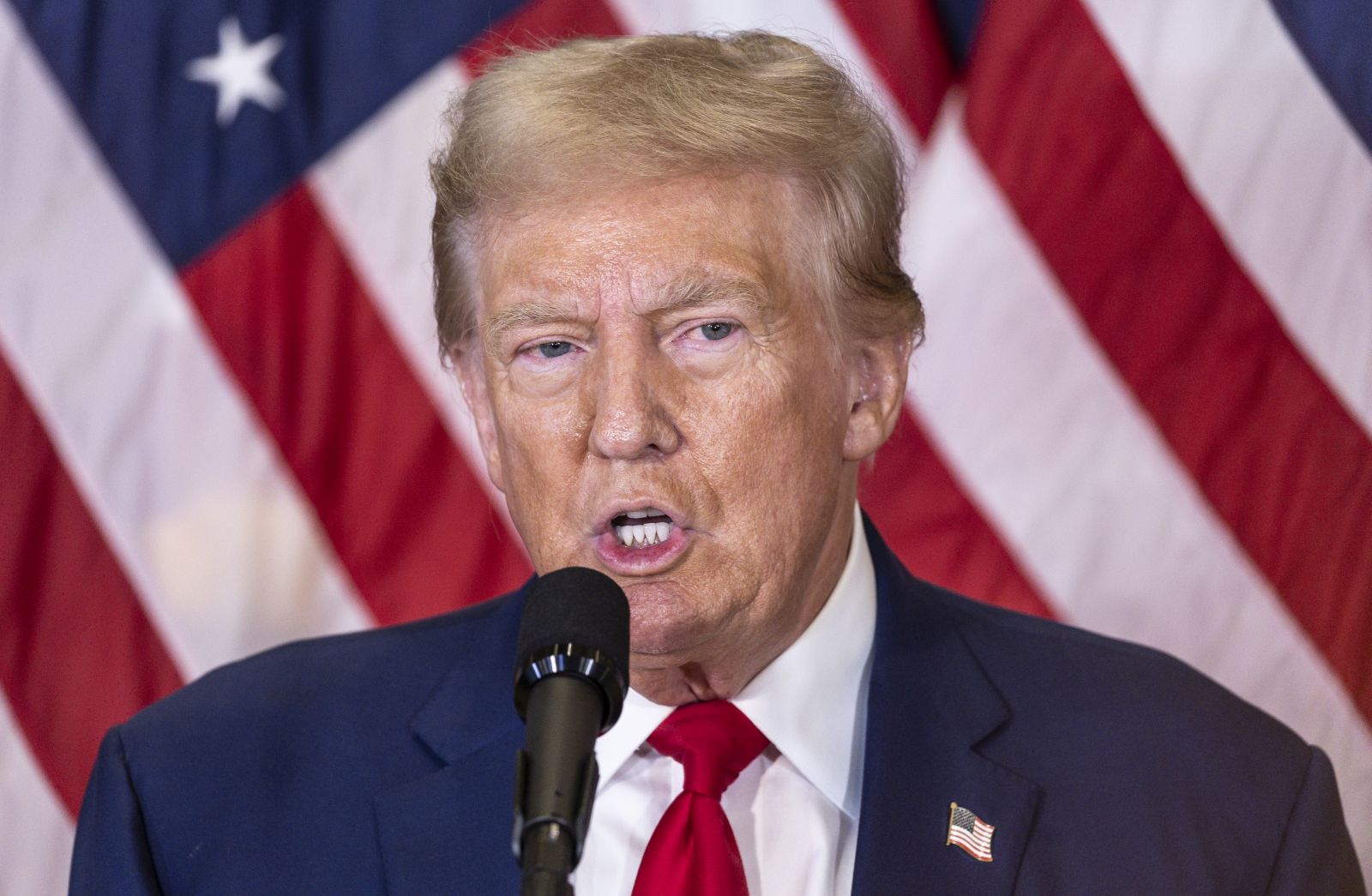 epa11590090 Former US president Donald J. Trump speaks during a press conference in the lobby of Trump Tower in New York, New York, USA, 06 September 2024. Trump discussed a hearing he attended earlier in the morning to appeal the recent 5 million USD jury verdict against Trump that found him liable of sexually abusing writer E. Jean Carroll.  EPA/JUSTIN LANE