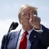 epa11602782 Republican presidential candidate Donald Trump delivers remarks at the Trump National Golf Club Los Angeles in Rancho Palos Verdes, California, USA, 13 September 2024.  EPA/CAROLINE BREHMAN