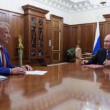 epa11622318 Russian President Vladimir Putin (R) speaks with Sberbank CEO and Chairman of the Executive Board Herman Gref during their meeting at the Kremlin in Moscow, Russia, 24 September 2024.  EPA/ALEXANDER KAZAKOV/SPUTNIK/KREMLIN POOL MANDATORY CREDIT