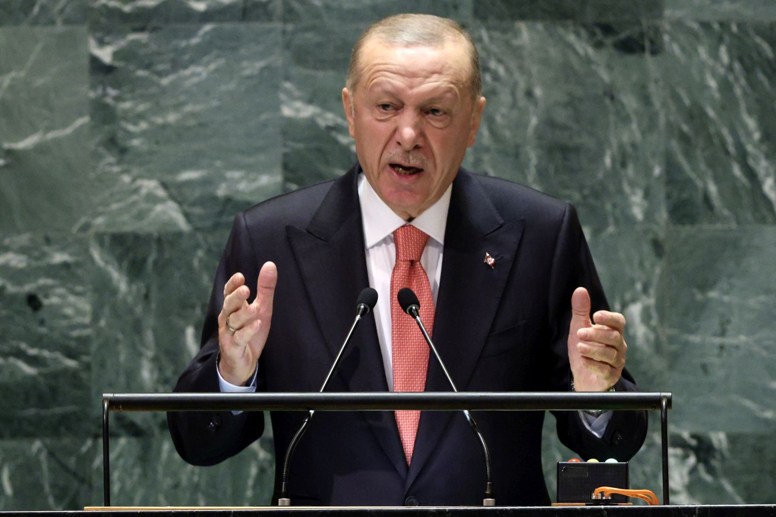 epa11622511 Turkish President Recep Tayyip Erdogan speaks during the General Debate of the 79th session of the United Nations General Assembly at United Nations Headquarters in New York, New York, USA, 24 September 2024. The annual high-level General Debate gathers world leaders from 24 to 28 September, and 30 September under the theme, 'Leaving no one behind: acting together for the advancement of peace, sustainable development and human dignity for present and future generations'.  EPA/JUSTIN LANE