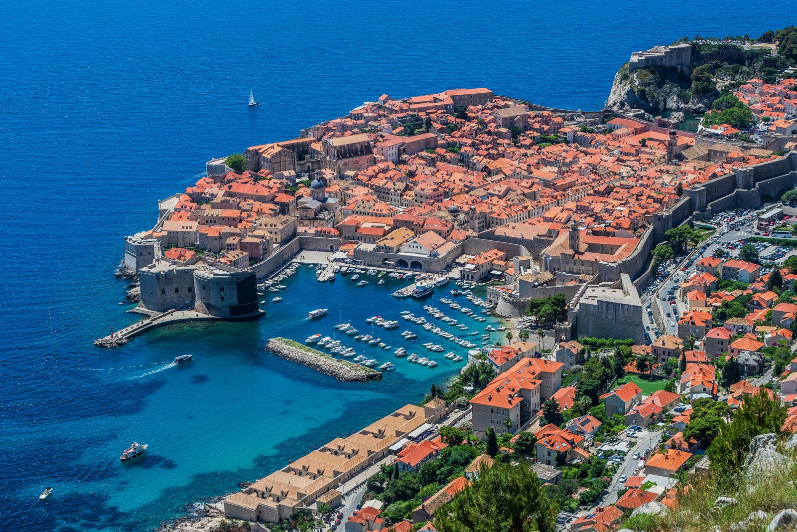 04.06.2024., Dubrovnik - Panorame Dubrovnika i okolice sa Srdja. Photo: Zvonimir Barisin/PIXSELL