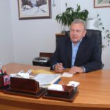 06.06.2013., Bjelovar - Prvi radni dan zupana Damira Bajsa, pobjednika 2. kruga lokalnih izbora Bjelovarsko-bilogorske zupanije, nezavisnog kandidata s podrskom HNS, HSU i HDSS. Bajs je po cetvrti puta zasjeo u fotelju zupana, no prvi radni dan nece mu ostati u lijepom sjecanju s obzirom da se gotovo nitko od procelnika nije pojavio na posao. Stoga je Bajs bio usamljen u svom uredu, a posao je odradjivao s najuzim suradnicima, tajnicom i dozupanom Sasom Lukicem. Neven Alic. Photo: Damir Spehar/PIXSELL