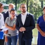 06.09.2024., Zagreb - Park Maksimir. gradonacelnik Tomislav Tomasevic i zamjenik gradonacelnika Luka Korlaet, zajedno s Nikom Dolenc, ravnateljicom Javne ustanove za upravljanje prirodnim vrijednostima Grada  Zagreba obiljezili su 230. obljetnicu Parka Maksimir i 30 godina rada Javne ustanove prigodnim govorom i voznjom u camcu. Photo: Sanjin Strukic/PIXSELL