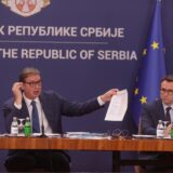 Aleksandar Vučić i Petar Petković