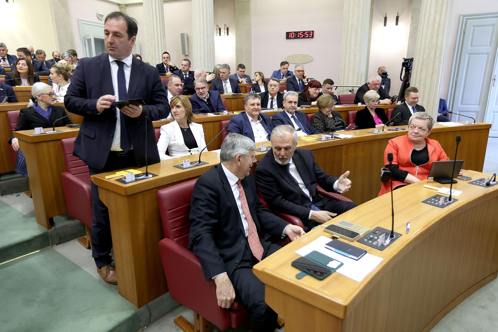 14.03.2024., Zagreb - U sabornici je pocelo glasovanje o raspravljenim tockama dnevnog reda medju kojima je i rasputanje Sabora. Photo: Patrik Macek/PIXSELL