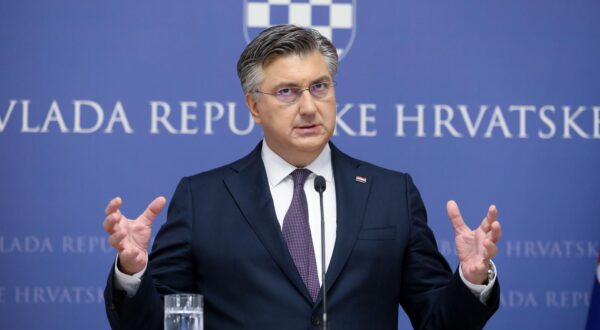 14.09.2024., Zagreb - Predsjednik Vlade RH Andrej Plenkovic odrzao je konferenciju za medije na temu najnovijeg izvjessca agencije za dodjelu kreditnog rejtinga Standard & Poor's. Photo: Robert Anic/PIXSELL