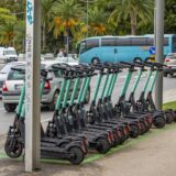 15.09.2022., Pula - 
Pulski elektricni romobili dobili su mjesta (ucrtani zeleni pravokutnik) za parkiranje. Photo: Srecko Niketic/PIXSELL