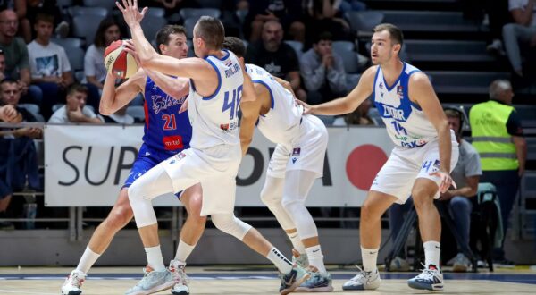 25.09.2024., Zadar - AdmiralBet ABA liga, 2. kolo, KK Zadar - KK Igokea. Dragan Milosavljevic Photo: Sime Zelic/PIXSELL