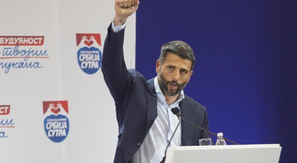 28, May, 2024, Belgrade - The pre-election meeting of the coalition of parties gathered around SNS on the "Aleksandar Vucic - Belgrade tomorrow" electoral list was held in the Ranko Zeravica Sports Hall. Aleksandar Sapic. Photo: Antonio Ahel/ATAImages

28, maj, 2024, Beograd - U Hali sportova Ranko Zeravica odrzan je predizborni skup koalicije stranaka okupljenih oko SNS na izbornoj listi "Aleksandar Vucic - Beograd sutra". Photo: Antonio Ahel/ATAImages Photo: Antonio Ahel/ATAImages/PIXSELL