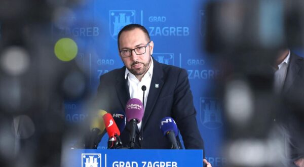 30.09.2024., Zagreb - Gradonacelnik Grada Zagreba Tomislav Tomasevic odrzao je  konferenciju za medije na temu opskrbe plinom na podrucju Zagreba, Velike Gorice i Zapresica. Photo: Patrik Macek/PIXSELL