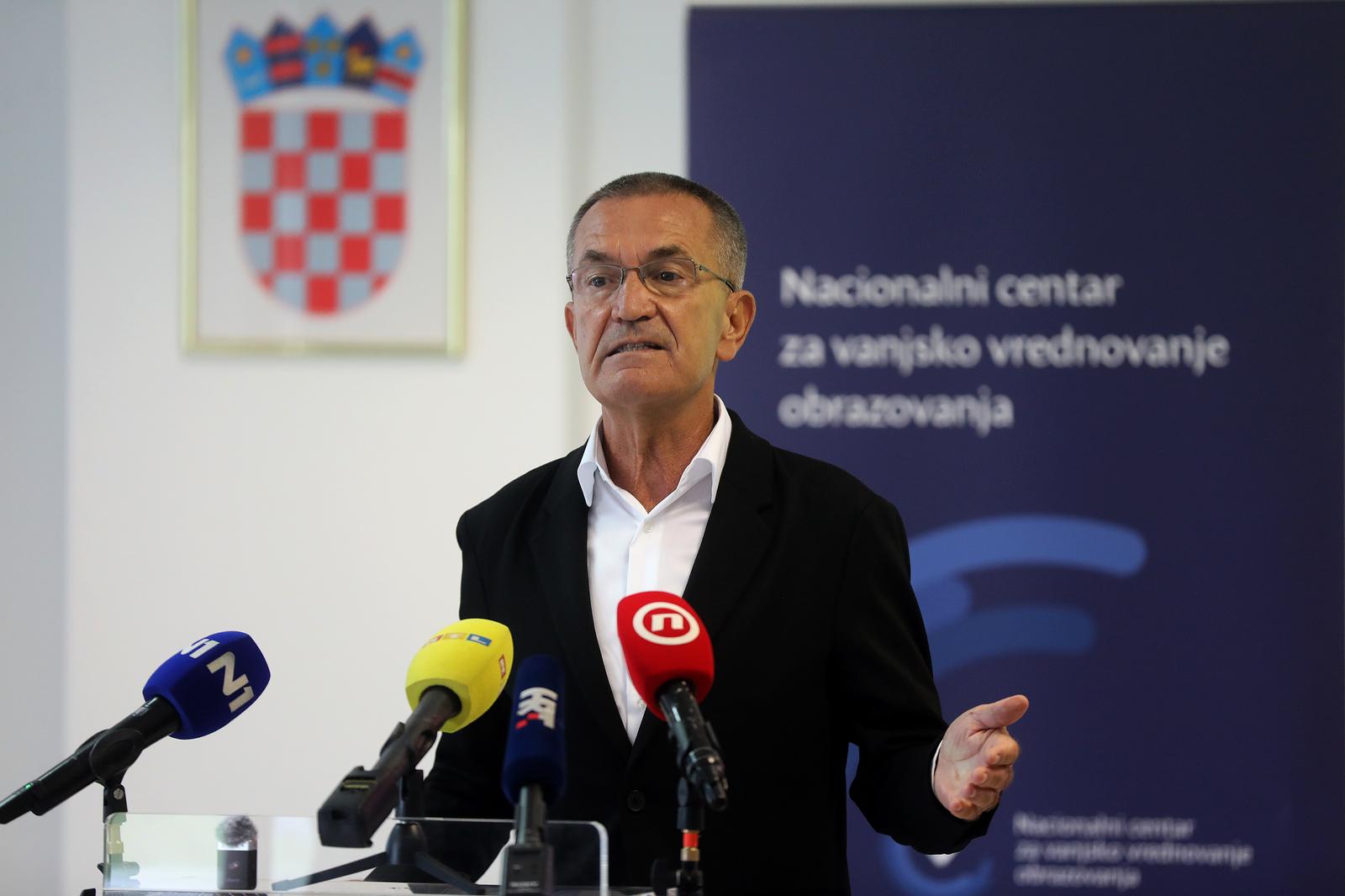 30.09.2024., Zagreb - Ravnatelj Nacionalnog centra za vanjsko vrednovanje obrazvanja Vinko Filipovic odrzao je konferenciju za medije na temu promjene u drzavnoj maturi u skolskoj godini 2024./2025. Photo: Zeljko Hladika/PIXSELL