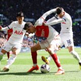 Soccer Football - Premier League - Tottenham Hotspur v Arsenal - Tottenham Hotspur Stadium, London, Britain - April 28, 2024 Arsenal's Kai Havertz in action with Tottenham Hotspur's Son Heung-min and Giovani Lo Celso Action Images via Reuters/Paul Childs NO USE WITH UNAUTHORIZED AUDIO, VIDEO, DATA, FIXTURE LISTS, CLUB/LEAGUE LOGOS OR 'LIVE' SERVICES. ONLINE IN-MATCH USE LIMITED TO 45 IMAGES, NO VIDEO EMULATION. NO USE IN BETTING, GAMES OR SINGLE CLUB/LEAGUE/PLAYER PUBLICATIONS. Photo: Paul Childs/REUTERS