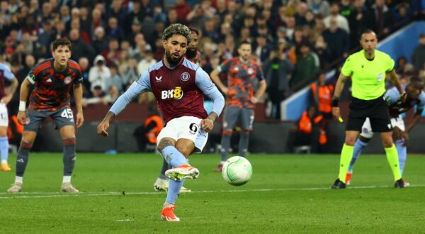 FILE PHOTO: Soccer Football - Europa Conference League - Semi Final - First Leg - Aston Villa v Olympiacos - Villa Park, Birmingham, Britain - May 2, 2024  Aston Villa's Douglas Luiz misses from the penalty spot REUTERS/Molly Darlington/File Photo Photo: MOLLY DARLINGTON/REUTERS