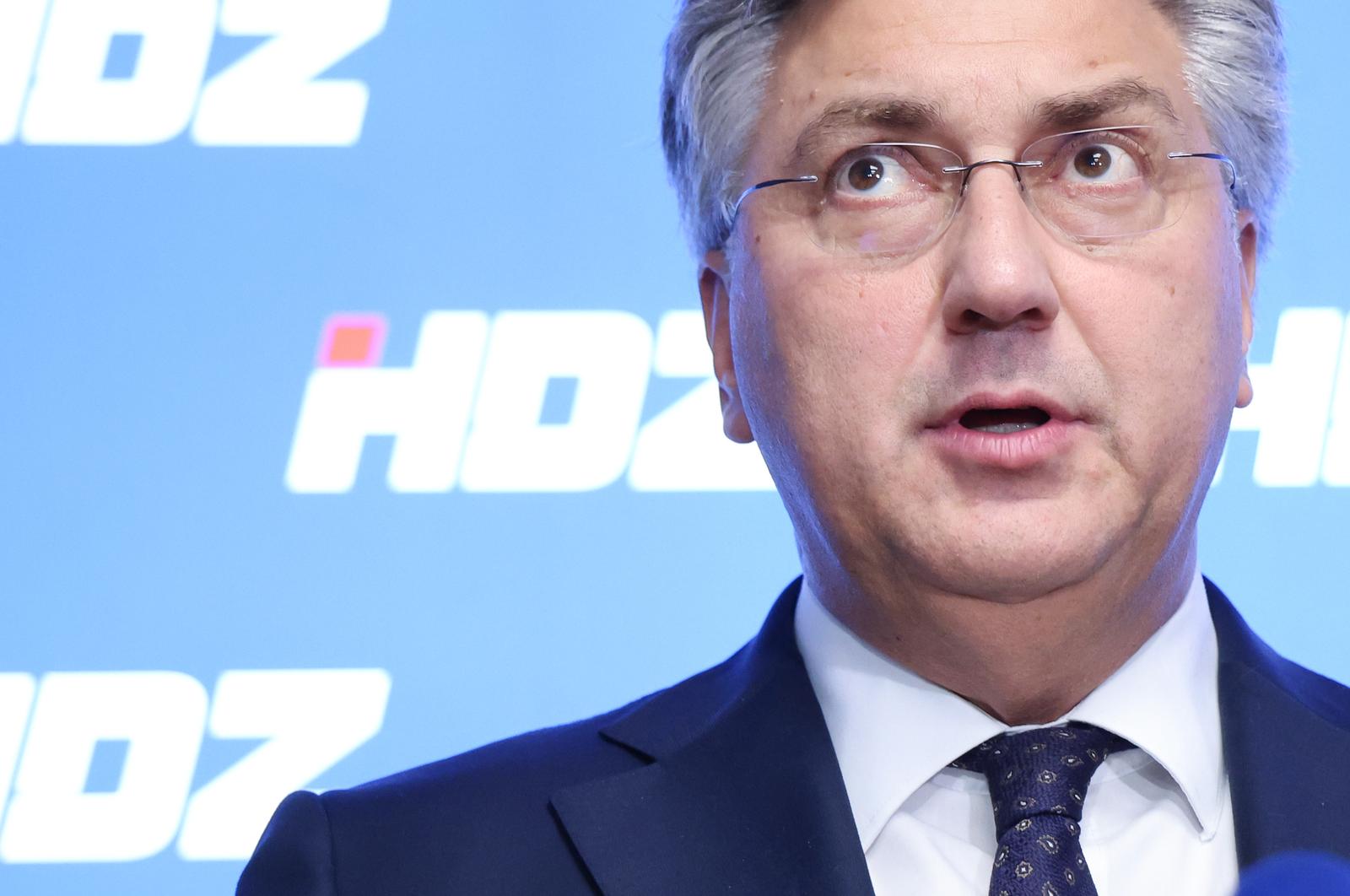 16.09.2024., Zagreb - Andrej Plenkovic obratio se medijima nakon sjednice Predsjednistva HDZ-a u prostorijama Gradskog odbora HDZ-a u Gundulicevoj ulici.  Photo: Sanjin Strukic/PIXSELL