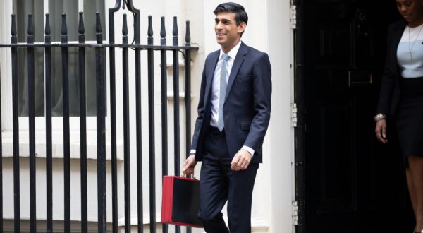 London,UK,11th March 2020,Chancellor of the Exchequer, The Rt Hon Rishi Sunak MP leaves Downing Street for the Houses of Parliament to deliver his Budget speech to the commons. It will be his first Budget speech as he has only been in office for just under a month.Credit: Keith Larby/Alamy,Image: 505448563, License: Royalty-free, Restrictions: , Model Release: no, Credit line: Keith Larby / Alamy / Alamy / Profimedia