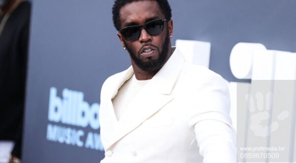 (FILE) Diddy's Los Angeles and Miami Homes Raided by Federal Law Enforcement on Monday, March 25, 2024. LAS VEGAS, NEVADA, USA - MAY 15: American rapper, record producer and record executive Diddy (Sean Love Combs, also known by his stage names Puff Daddy or P. Diddy) arrives at the 2022 Billboard Music Awards held at the MGM Grand Garden Arena on May 15, 2022 in Las Vegas, Nevada, United States.
25 Mar 2024,Fotografija: 859670509, licenca: Rights-managed, ograničenja: NO France, dopuštenje modela:no, Pictured: Diddy, Sean Combs, Credit line: Xavier Collin/Image Press Agency / The Mega Agency / Profimedia