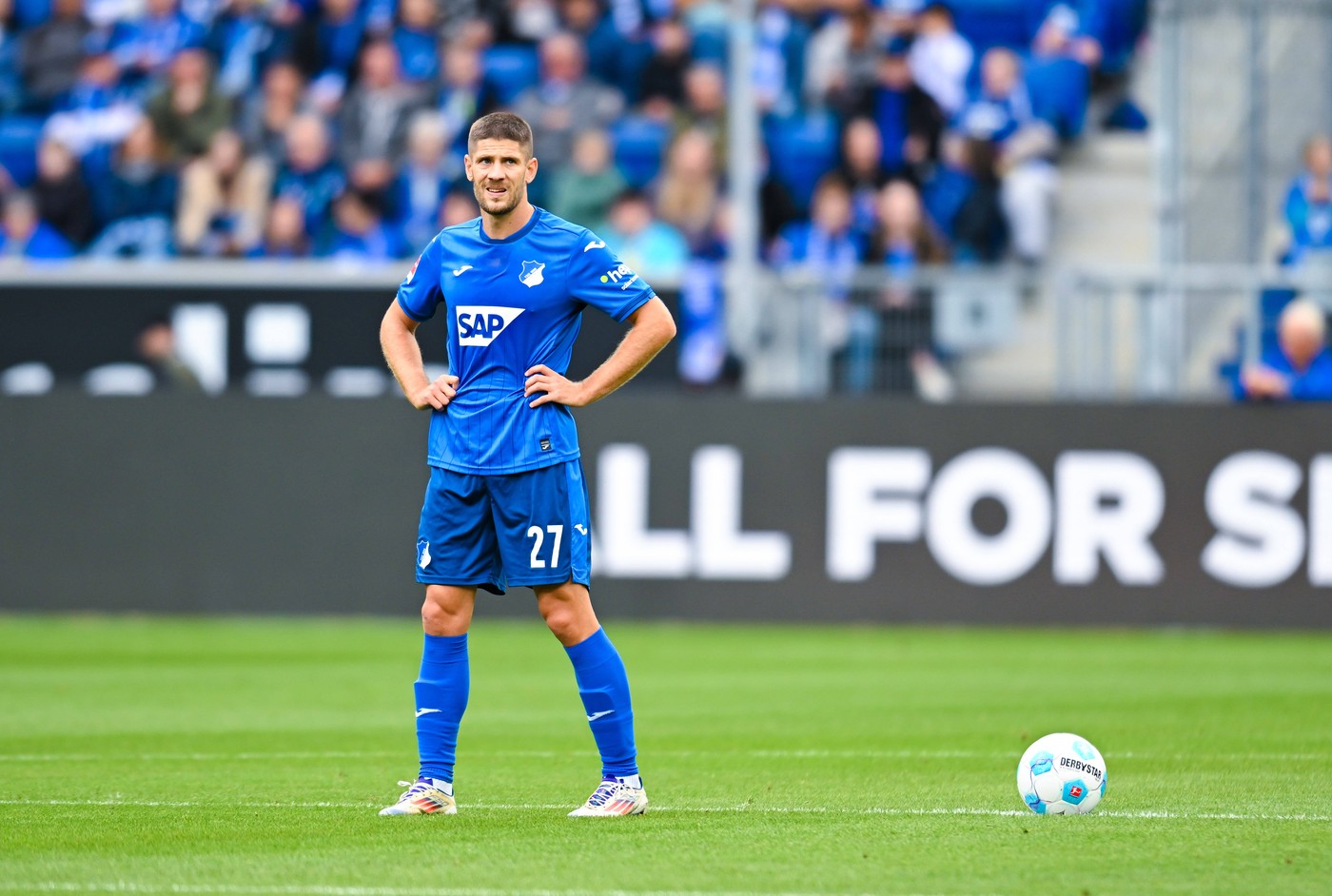 Andrej Kramaric TSG Hoffenheim wirkt nachdenklich und enttaeuscht, Bundesliga, TSG Hoffenheim vs Bayer 04 Leverkusen, PreZero-Arena am 14. September 2024 in Sinsheim, Deutschland. Foto von Andrej Kramaric TSG Hoffenheim looks dejected, Bundesliga, TSG Hoffenheim vs Bayer 04 Leverkusen, PreZero Arena on September 14, 2024 in Sinsheim, Germany. Photo by Defodi-738_738_HOFLEV_20240914_170 *** Andrej Kramaric TSG Hoffenheim looks pensive and disappointed, Bundesliga, TSG Hoffenheim vs Bayer 04 Leverkusen, PreZero Arena on September 14, 2024 in Sinsheim, Germany Photo by Andrej Kramaric TSG Hoffenheim looks dejected, Bundesliga, TSG Hoffenheim vs Bayer 04 Leverkusen, PreZero Arena on September 14, 2024 in Sinsheim, Germany Photo by Defodi 738 738 HOFLEV 20240914 170 Defodi-738,Image: 907608630, License: Rights-managed, Restrictions: , Model Release: no, Credit line: Silas Schueller/DeFodi Images / imago sportfotodienst / Profimedia