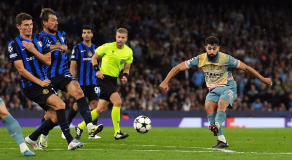 Manchester City's Josko Gvardiol shoots during the UEFA Champions League, league stage match at the Etihad Stadium, Manchester. Picture date: Wednesday September 18, 2024.,Image: 909575479, License: Rights-managed, Restrictions: Use subject to restrictions. Editorial use only, no commercial use without prior consent from rights holder., Model Release: no, Credit line: Martin Rickett / PA Images / Profimedia