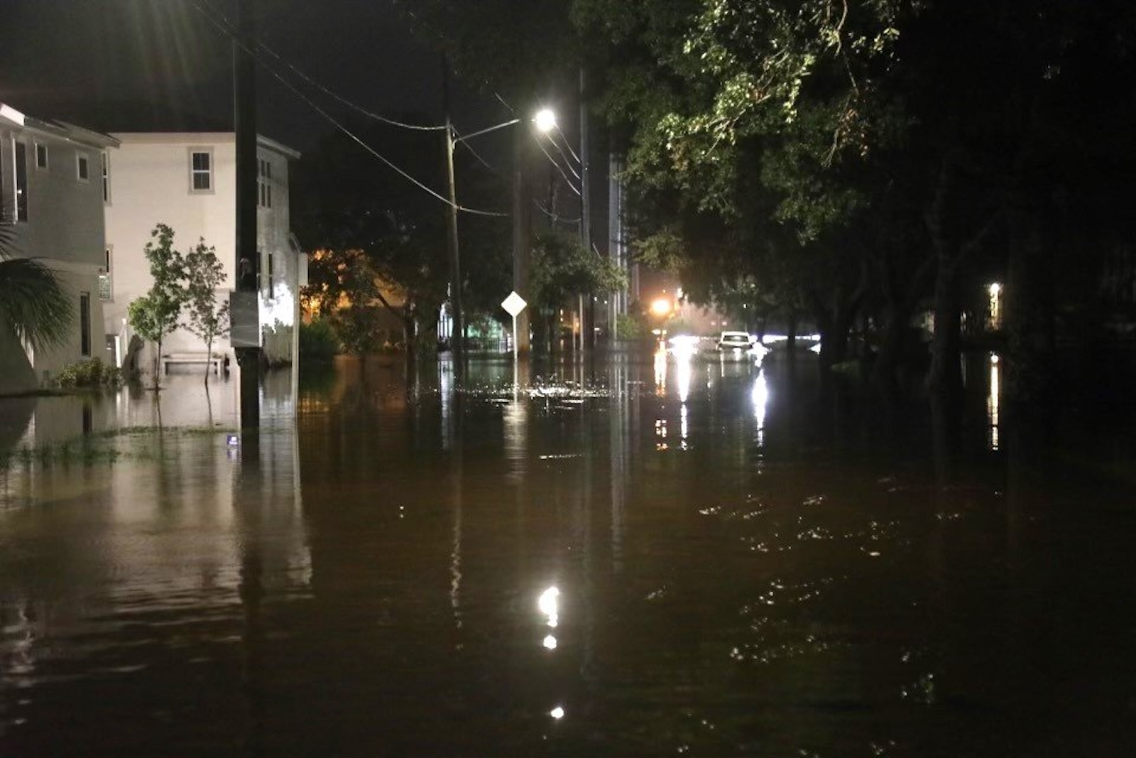 September 27, 2024, Florida, USA: Streets in the Bartlett Park neighborhood of St. Petersburg were flooded in the wake of storm surge caused by Hurricane Helene early in the morning of Sept. 27, 2024.,Image: 912618142, License: Rights-managed, Restrictions: , Model Release: no, Credit line: Tampa Bay Times / Zuma Press / Profimedia