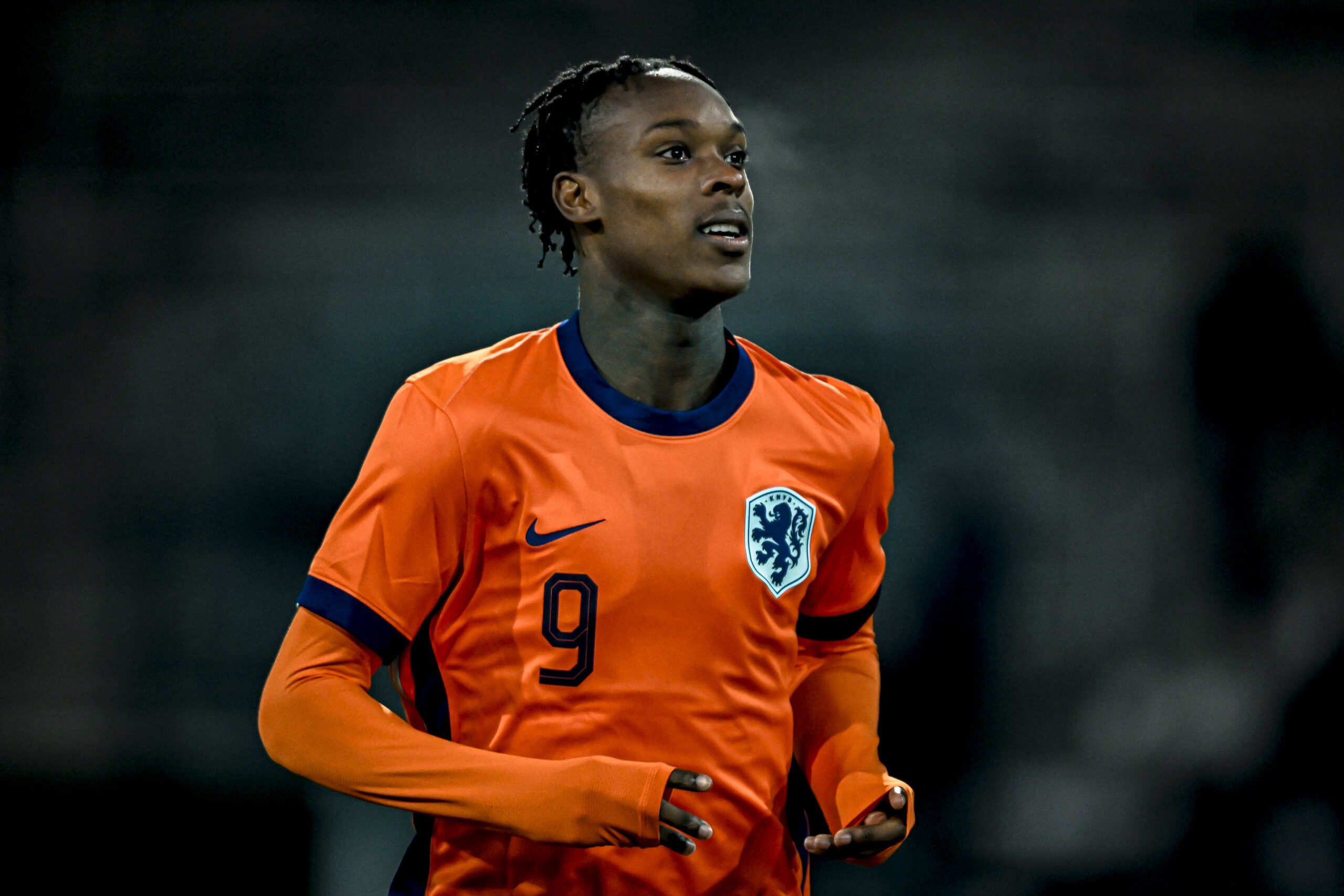 Netherlands player Emmanuel Emegha, during the match Netherlands U21, U 21 - Sweden u21 at the Goffertstadion for the Qualification EK 2025 group C matchday 16 season 2024-2025 in NIJMEGEN, Netherlands on 14 oktober 2024 photo by Stefan Koops/EYE4images/DeFodi Images not used in POL / SRB / CRO / FRA / GBR / NED / ITA / USA Defodi-746_195346 *** Netherlands player Emmanuel Emegha, during the match Netherlands u21 Sweden u21 at the Goffertstadion for the Qualification EK 2025 group C matchday 16 season 2024 2025 in NIJMEGEN, Netherlands on 14 oktober 2024 photo by Stefan Koops EYE4images DeFodi Images not used in POL SRB CRO FRA GBR NED ITA USA Defodi 746 195346 Defodi-746 not used in POL / SRB / CRO / FRA / GBR / NED / ITA / USA