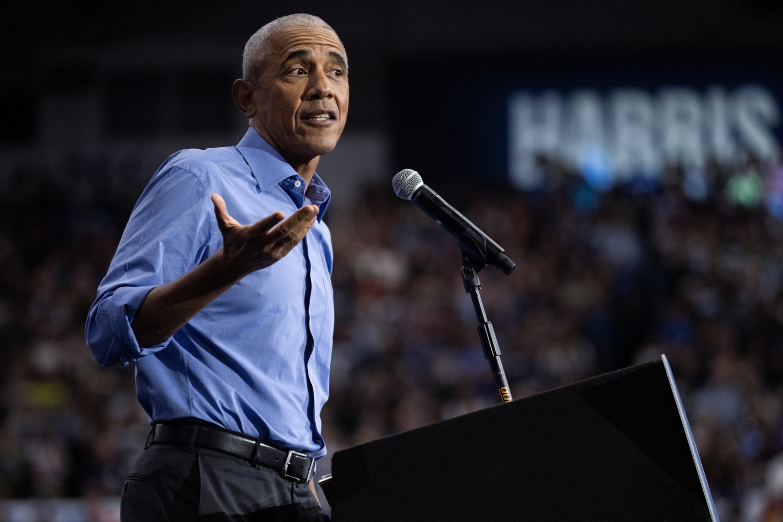 UNITED STATES - OCTOBER 10: Former President Barack Obama speaks during a rally for Vice President Kamala Harris and her running mate Gov. Tim Walz in the Fitzgerald Field House at the University of Pittsburgh on Thursday, October 10, 2024. (Tom Williams/CQ Roll Call/Sipa USA),Image: 919437067, License: Rights-managed, Restrictions: *** World Rights *** Minimum Rates Apply in the US: $75 for Print, $20 for Web ***, Model Release: no, Credit line: CQ-Roll Call / ddp USA / Profimedia