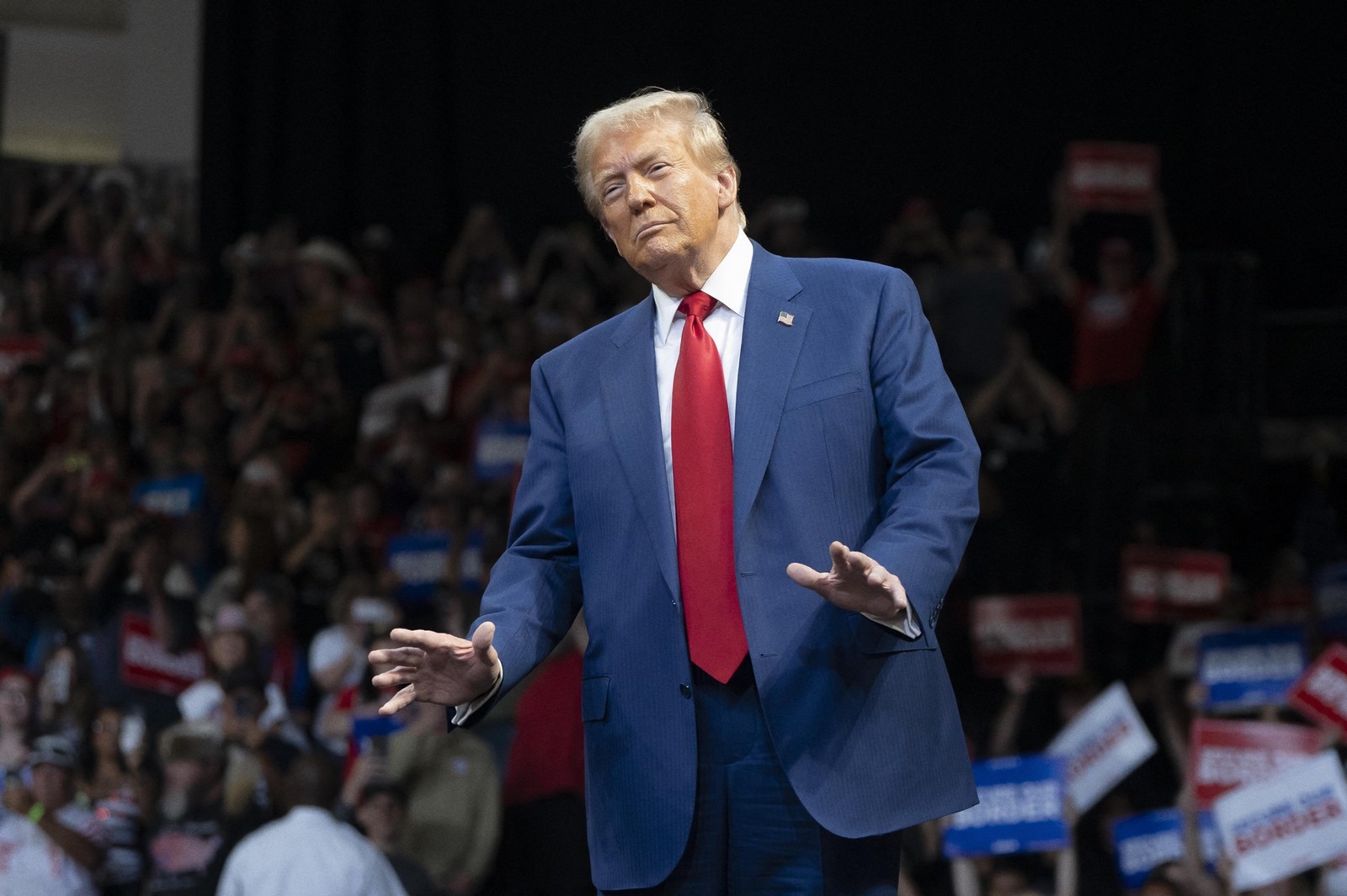 PRESCOTT VALLEY, ARIZONA - OCTOBER 13: U.S. Republican presidential nominee, former President Donald Trump dances during a campaign rally at Findlay Toyota Center on October 13, 2024 in Prescott Valley, Arizona. With leaders of the Border Patrol union in attendance, Trump pledged to hire 10,000 additional border patrol agents if reelected, intensifying his attacks on Democratic opponent Kamala Harris on the issue.   Rebecca Noble,Image: 920686565, License: Rights-managed, Restrictions: , Model Release: no, Credit line: Rebecca Noble / Getty images / Profimedia