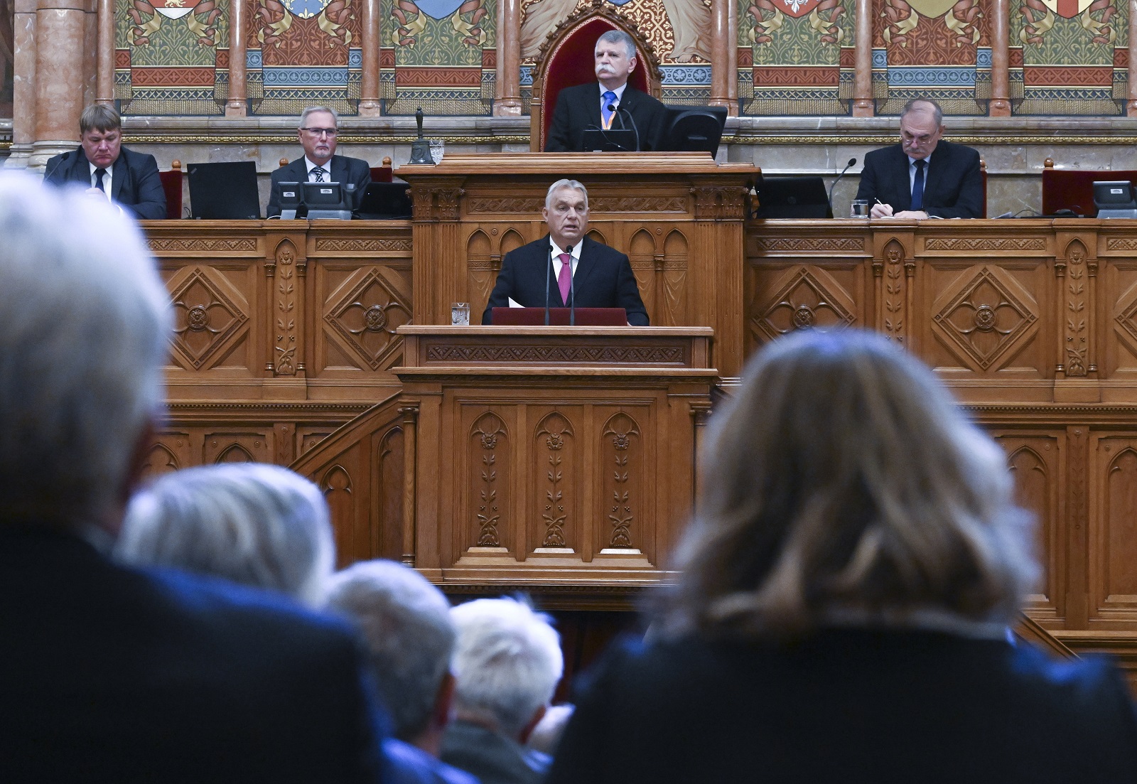 epa11633845 Hungarian Prime Minister Viktor Orban (C) delivers a speech on the first day of the autumn session of the Hungarian Parliament in Budapest, Hungary, 30 September 2024.  EPA/Szilard Koszticsak HUNGARY OUT