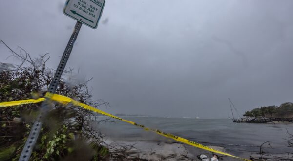 epa11651242 A  tilted sign stands at the entrance of the closed Marina Jack as the town prepares for Hurricane Milton in Oyster Bay, Sarasota, Florida, USA, 09 October 2024. According to the National Hurricane Center's Live Hurricane Tracker, Hurricane Milton is set to make landfall on the west coast of Florida on 09 October 9. After rapidly intensifying into a Category 5 storm on 07 October, Milton is anticipated to weaken as it reaches the shore but will still bring significant weather impacts across the state.   EPA/CRISTOBAL HERRERA-ULASHKEVICH