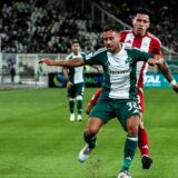 epa11652179 (FILE) Panathinaikos player George Baldock (L) in action during the Greek Super League soccer match Panathinaikos vs Olympiacos, in Athens, Greece, 06 October 2024 (reissued 10 October 2024). Baldock was found dead at his villa in Greece on 09 October 2024.  EPA/GEORGIA PANAGOPOULOU