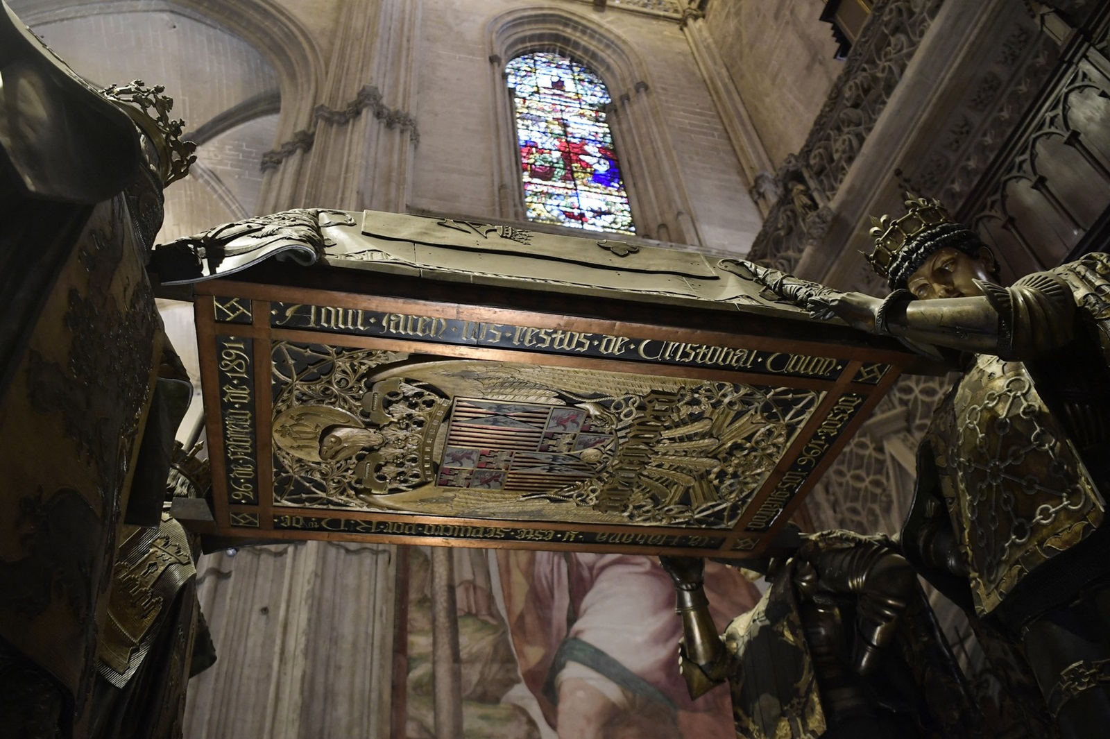 Picture shows the tomb of Christopher Columbus at the Cathedral of Seville on October 11, 2024. Forensic researchers from the University of Granada definitively confirmed yesterday that the bones buried in the Seville Cathedral belong the discoverer of America, Christopher Columbus, during the presentation of the documentary film ‘Columbus DNA: His True Origin’ whose broadcast tomorrow on public television is expected to reveal new information about the true birthplace of the explorer.,Image: 919626868, License: Rights-managed, Restrictions: , Model Release: no, Credit line: CRISTINA QUICLER / AFP / Profimedia