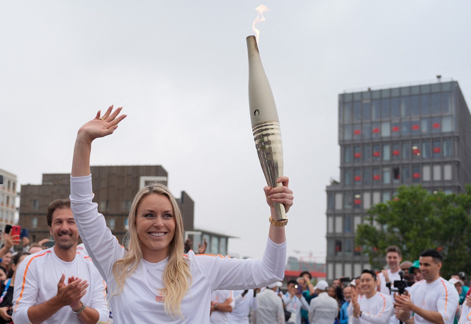 Former US skier Lindsey Vonn carries the Olympic torch in the Olympic Village in Paris on July 26, 2024, ahead of the Paris 2024 Olympic Games.,Image: 892586647, License: Rights-managed, Restrictions: , Model Release: no, Credit line: David Goldman / AFP / Profimedia