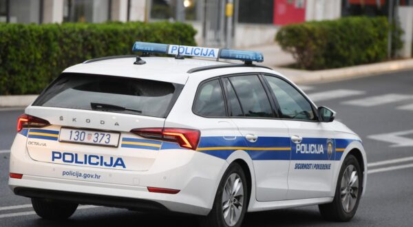 01.09.2022., Sibenik - Nova policijska vozila i na sibenskim ulicama. Photo: Hrvoje Jelavic/PIXSELL