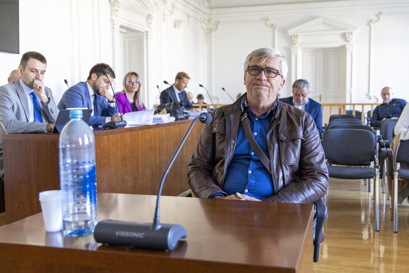 01.10.2024., Osijek - Nastavlja se sudenje braci Mamic, svjedok Zdenko Jedvaj, otac Tina Jedvaja Photo: Borna jaksic/PIXSELL