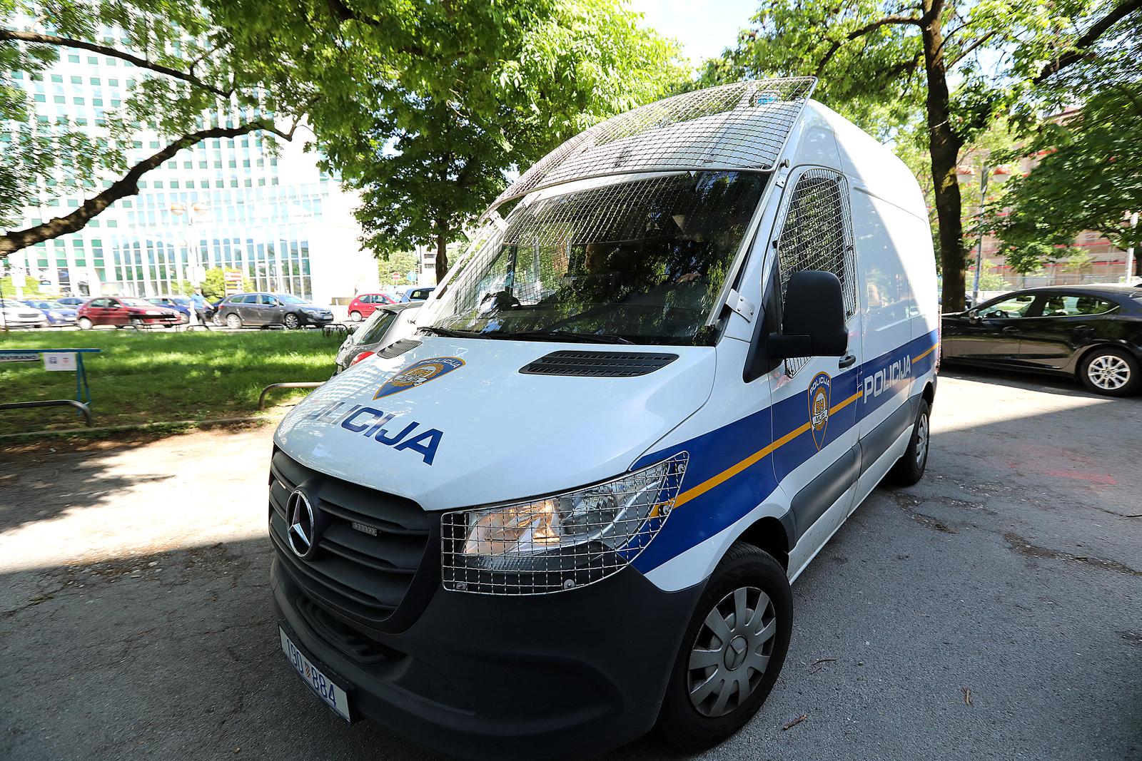 02.05.2024., Zagreb - Dovodjenje uhicenih na ispitivanje u Ured Europskog javnog tuzitelja zbog sumnje na korupciju u aferi Geodezija. Photo: Robert Anic/PIXSELL