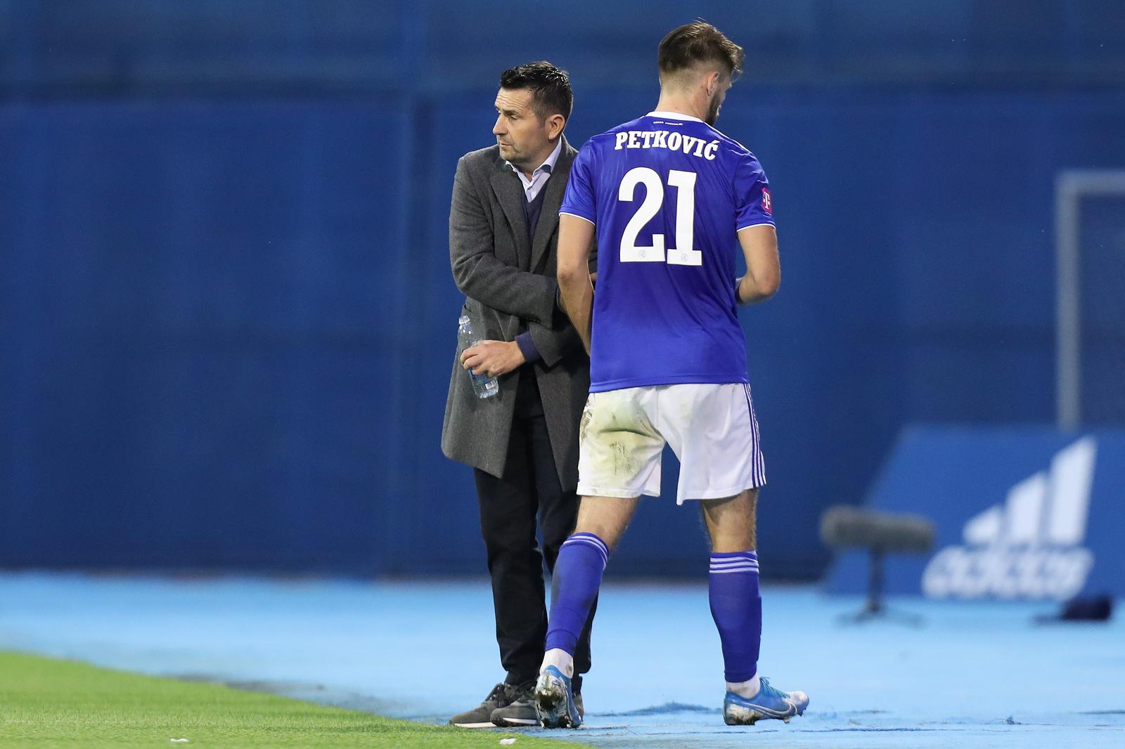 05.10.2019., stadion Makismir, Zagreb - Hrvatski Telekom Prva liga, 11. kolo, GNK Dinamo - NK Slaven Belupo. Trener GNK Dinamo Nenad Bjelica, Bruno Petkovic. "nPhoto: Luka Stanzl/PIXSELL