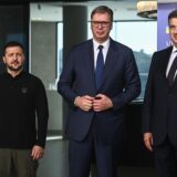 09.10.2024., Dubrovnik, Predsjednik Vlade Republike Hrvatske Andrej Plenkovic i predsjednik Ukrajine Volodimir Zelenski domacini su 3. sastanka na vrhu Ukrajina – Jugoistocna Europa, koji se odrzava u Dubrovniku. Dolasci predsjednika drzava i vlada. Predsjednik Vlade Andrej Plenkovic i predsjednik Ukrajine Volodimir Zelenski docekali su predsjednike drzava i vlada koje sudjeluju na Summitu. Aleksandar Vucic Predsjednik Srbije Photo: Marko Lukunic/PIXSELL