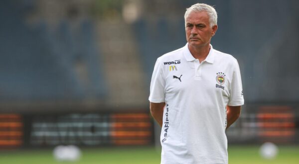 10.07.2024., Merkur Arena, Graz, Austrija - Prijateljska nogometna utakmica HNK Hajduk - Fenerbahce. Jose Mourinho Photo: Luka stanzl/PIXSELL