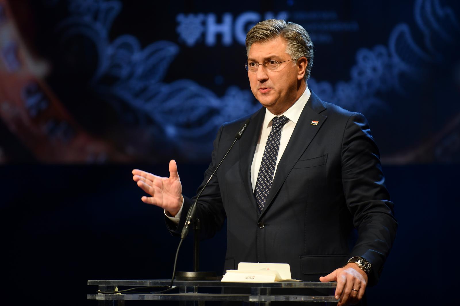 10.10.2024., Hrvatsko Narodno Kazaliste, Zagreb - Dodjela nagrada Zlatne Kune od Hrvatske Gospodarske Komore. Andrej Plenkovic. Photo: Josip Mikacic/PIXSELL